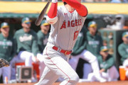 【海外】「ショータイムの始まりだ！」大谷翔平が今季1号！トラウトとのアベックホームランにファン大興奮！