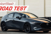 【海外の反応】MAZDA3は最もハンサムなハッチバックだ！