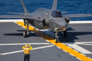 韓国紙「"76年間、空母がなかった国が..." 米海兵隊の日本絶賛、なぜ？」