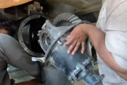 歯車好き必見！？パキスタン流トラックのデフ異音チェック～交換作業