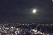【韓国の反応】日本の上空に巨大な火の玉出現…テレビカメラがキャッチ…韓国人「亡国の兆しさ。」
