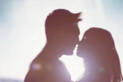 中国人「日本の男性は年収400万円以下だと結婚できないらしい…どういう状況？」　中国の反応