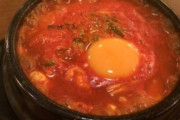 韓国人「日本人ってスンドゥブが韓国料理なの忘れてない？」