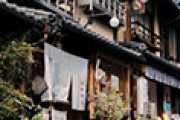 海外「住んでみたい！」 日本でよく見かける典型的な家の形