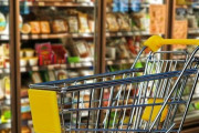 「ブラジルのスーパーで売られてるナッツを見て…驚いた！」