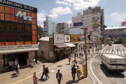 東京に近いからか、意外と知ってる外国人も多い町⁉千葉県船橋市でぶらりとお散歩！！外国人「親戚が住んでたから日本に行った時はよく訪れていたんだ！」