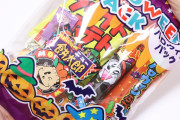 外国人「日本のハロウィンお菓子パック、何でアメリカはこういうんじゃないんだろうな・・・」