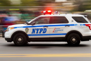 亡命してNY市警に潜入！中国スパイのチベット人を起訴（海外の反応）