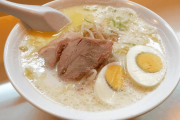 海外「日本のラーメンを食べたことない人は人生損してるよ」外国人が日本のラーメンを絶賛＆嫉妬でコメントの嵐が・・・