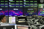韓国人「日本の国家負債比率は250%、韓国は50%未満」海外メディア「世界的な景気低迷に見舞われれば韓国に逃げろ！」「韓国は財政黒字で経済に余裕がある」　