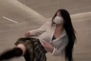 我々にはむしろご褒美。これは蹴られた過ぎる美女の美脚ハイキック。海外の反応