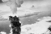 韓国紙「被爆国日本、核兵器禁止条約に懐疑的」