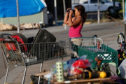 海外「アメリカには150万人のホームレス学生がいて、これは10年前の二倍の数らしい」