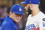 【海外の反応】山本由伸、裏切られ続けたタナスコを愛情で包み込む「自分が嫌なヤツに思えてくるｗ」