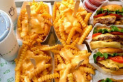 アメリカ人「日本は大好きだが…本当はこういう料理が恋しいんだ！」
