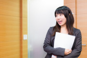 海外「日本でよく使われる『お疲れさまです』、難しくない？」言われたら何と返せばいいの？