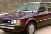 【海外の反応】1985年式のマツダファミリアは、安くて頑丈で楽しいクルマだった！