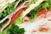 結局どこが一番美味しいの？日本のコンビニサンドイッチ「タマゴサンド大好き！」「ファミマがお気に入り！」海外の反応