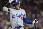 【海外の反応】大谷翔平のホームランが子供の頭に落ちてしまう【MLB】
