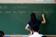 アメリカ人「何で日本人は英語が下手なの？韓国やモンゴル以下だ」
