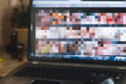 【韓国】「アダルトビデオにハマる人たちの猿知恵」 迂回アプリ利用者、70倍と急増！