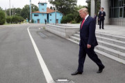 韓国人「トランプのこの登場シーンはレジェンドだと思う」