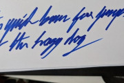 ポーランド人「お前らって綺麗な字をちゃんと書けるの？」