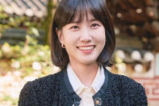 韓国人「日本の雑誌に登場したパク・ウンビンをご覧ください」
