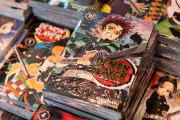 鬼滅の刃 – アメリカのコミック業界全体を上回る程の売上 – アメコミ業界の体質が問題に【海外の反応】