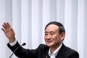 【韓国の反応】日本の菅、就任1ヶ月も経たないのに支持率7％急落…韓国人「結局安倍の菅だしwww」