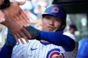 【海外の反応】鈴木誠也が秋の球界ファッションにカイロで革新をもたらす「なぜ俺はこれを思いつかなかった…」