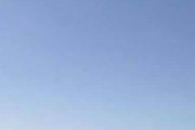 【画像】砂浜にロブスター・カーあらわる