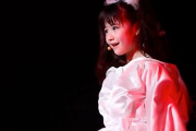 BABYMETALは、ミート&グリートが無理なら直筆サイン入りグッズを売るべきだ　【海外の反応】