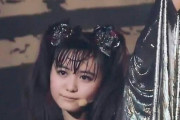 グラストンベリーでのElevator Girlとスタジオバージョンが完璧にシンクロしてる　【海外の反応】