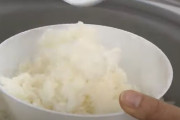 【悲報】韓国人「韓国人が食べる米の殆どが日本産だった‥」→「我が家ではコシヒカリを捨てて韓国米を食べて居ます」　韓国の反応