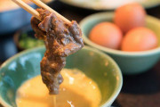 すき焼きを食べる時に生卵の代わりって何がある？←「ごまだれ」（海外の反応）