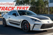 【海外の反応】トヨタGR86トレノエディションは超グッドルッキングだ！