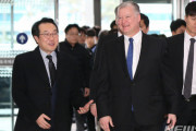 【パシリ】韓国、米国に北朝鮮支援の許可をもらいに行っているもよう