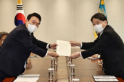 【韓国の反応】岸田首相、親書で「両国の懸案を本質的に改善すべき…韓日「障害」除去。韓国の反応「両国関係は絶対に回復できない。/謝罪なしには容赦もない。」