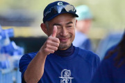 【海外の反応】イチローが日本の女子高生相手にノーノ―未遂【海外の反応】