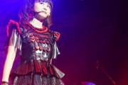 BABYMETALのクリスマスソングの面白いタイトルってなにかな？　【海外の反応】