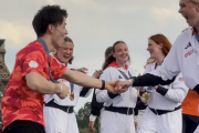 海外「歴史に残る映像だ！」 日本の男子金メダリストが英国の女子選手と踊る光景が世界を1つにしてしまう
