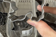 外国人「東京で謎のクッキーの型が売られてた、何がモチーフなんだ？」
