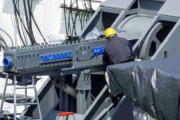 韓国人「海上自衛隊がレールガンの発射実験に成功！マッハ6.5の発射速度を達成」　韓国の反応
