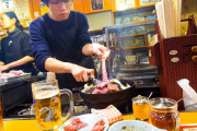 北海道名物！アツアツのジンギスカン焼肉を、ひたすら食べる！