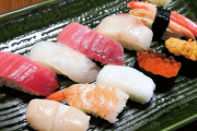 海外「日本に住んでる外国人で体重痩せた人いる？」いくらヘルシーな日本でも外食してたら太るよ・・・