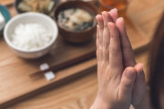 中国人「日本人が食事の前に言ってる『いただきます』って何なの？」　中国の反応