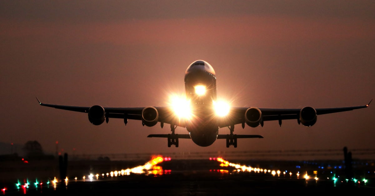 日本の「羽田空港」をタイムラプスで撮影すると新海誠のアニメのように幻想的で美しい【台湾人の反応】 | 海外の反応アンテナ