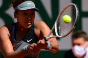 大坂選手、全仏オープンでの敗退後、ファンのサポートに感謝