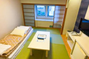 日本最長の40時間⁉フェリーの和室で3日間の旅！！外国人「ロープを飛ばす機械が凄い！！」
